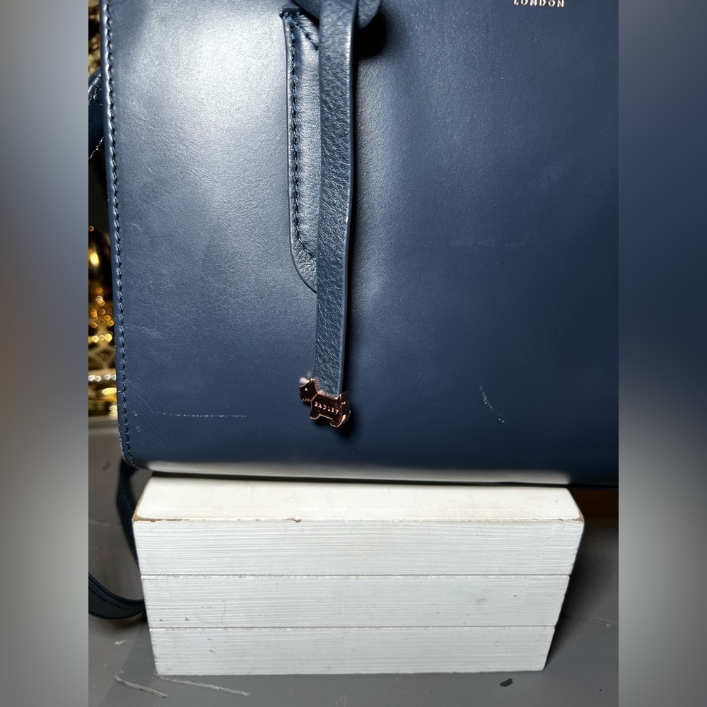 Radley London Navy Blue Leather Handbag - Picture 8 of 16